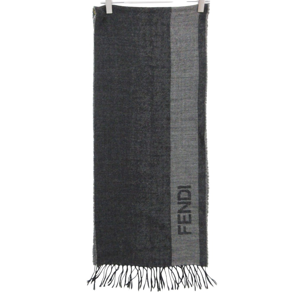 Vintage FENDI フェンディ えり巻き ロゴタイプ 伝達ルート バイ色つや 羊毛 編み物 フリンジ 袈裟 イタリア製 黒いこと レディース 【中古】