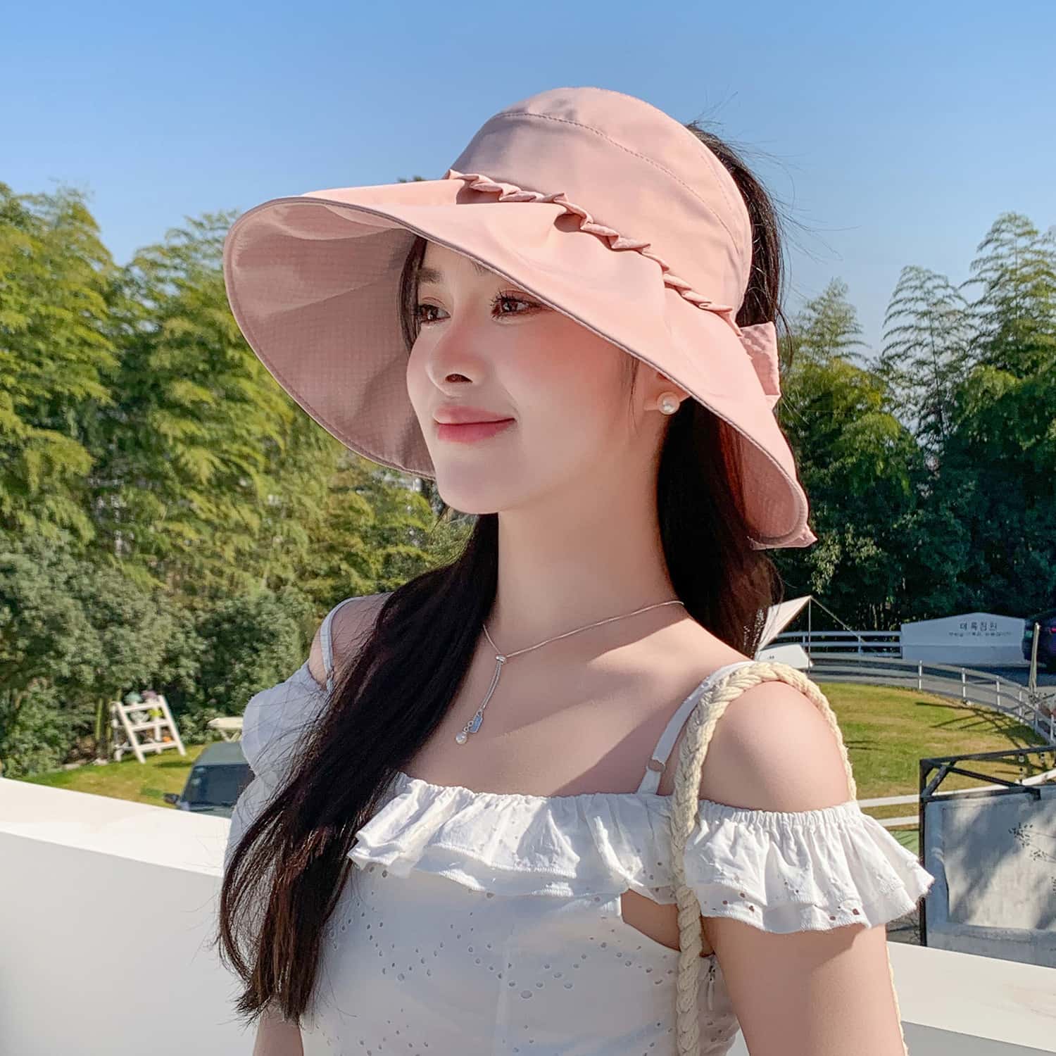 サンバイザー レディース つば広 UVカット 帽子 リボン 日よけ 紫外線対策 小顔効果 蒸れない おしゃれ 折りたたみ ポニーテール対応 ゴルフ テニス 自転車 散歩 アウトドア 夏