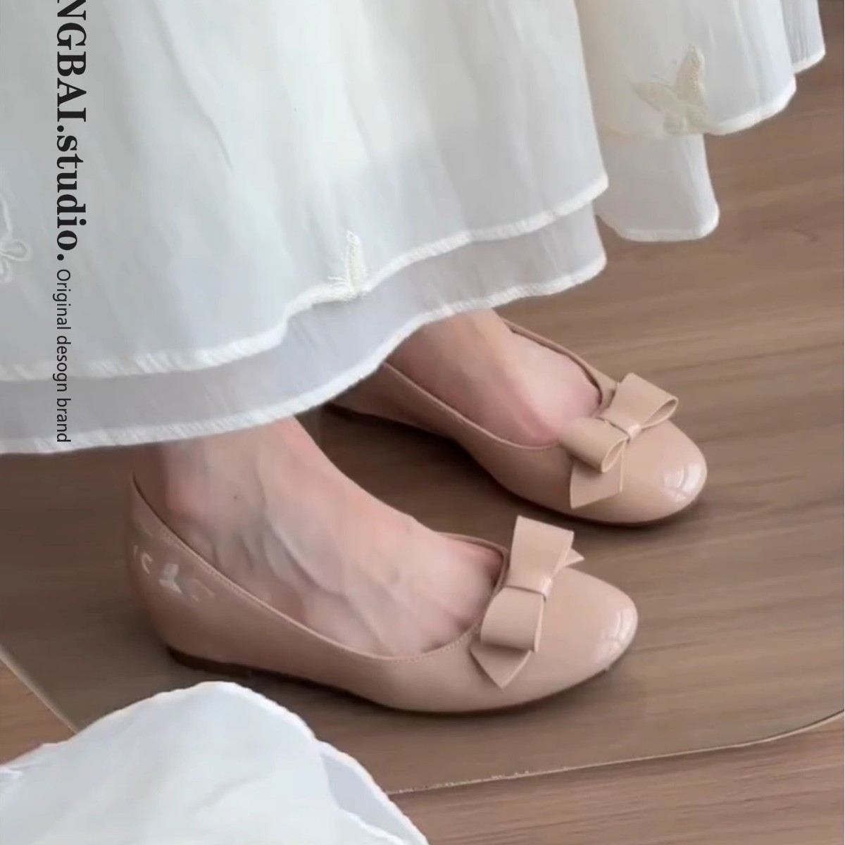 パンプス 5cm インヒール レディース バレエシューズ リボン 痛くない 走れる ベージュ エナメル ラウンドトゥ 柔らかい 疲れにくい 厚底 美脚 おしゃれ カジュアル 通勤 通学 冠婚葬祭 卒業
