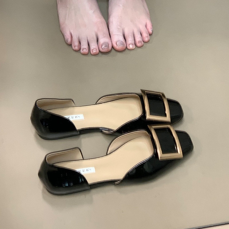 パンプス ぺたんこ 通勤 レディース ブラック スクエアトゥ ゴールドバックル フラットシューズ 痛くない 柔らかい サイドオープン セパレート オフィス 結婚式 フォーマル エナメル 走れる 脱げに 5,777円