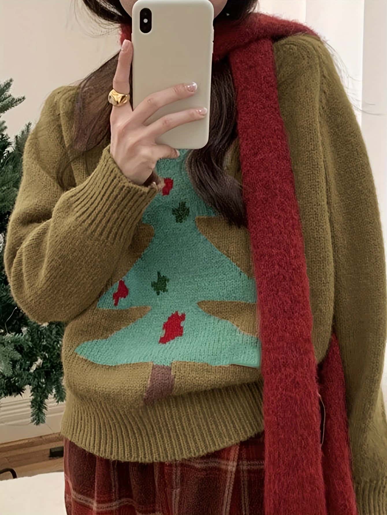 【クリスマスツリー】ニット セーター レディース トップス プルオーバー 韓国ファッション レトロ クルーネック 丸首 長袖 ボリューム袖 オーバーサイズ ビッグシルエット ゆったり ゆるっと 体型カバー 二の腕カバー 着痩せ 細見え 暖かい 防寒 柔らかい ジャガード｜Nartooston