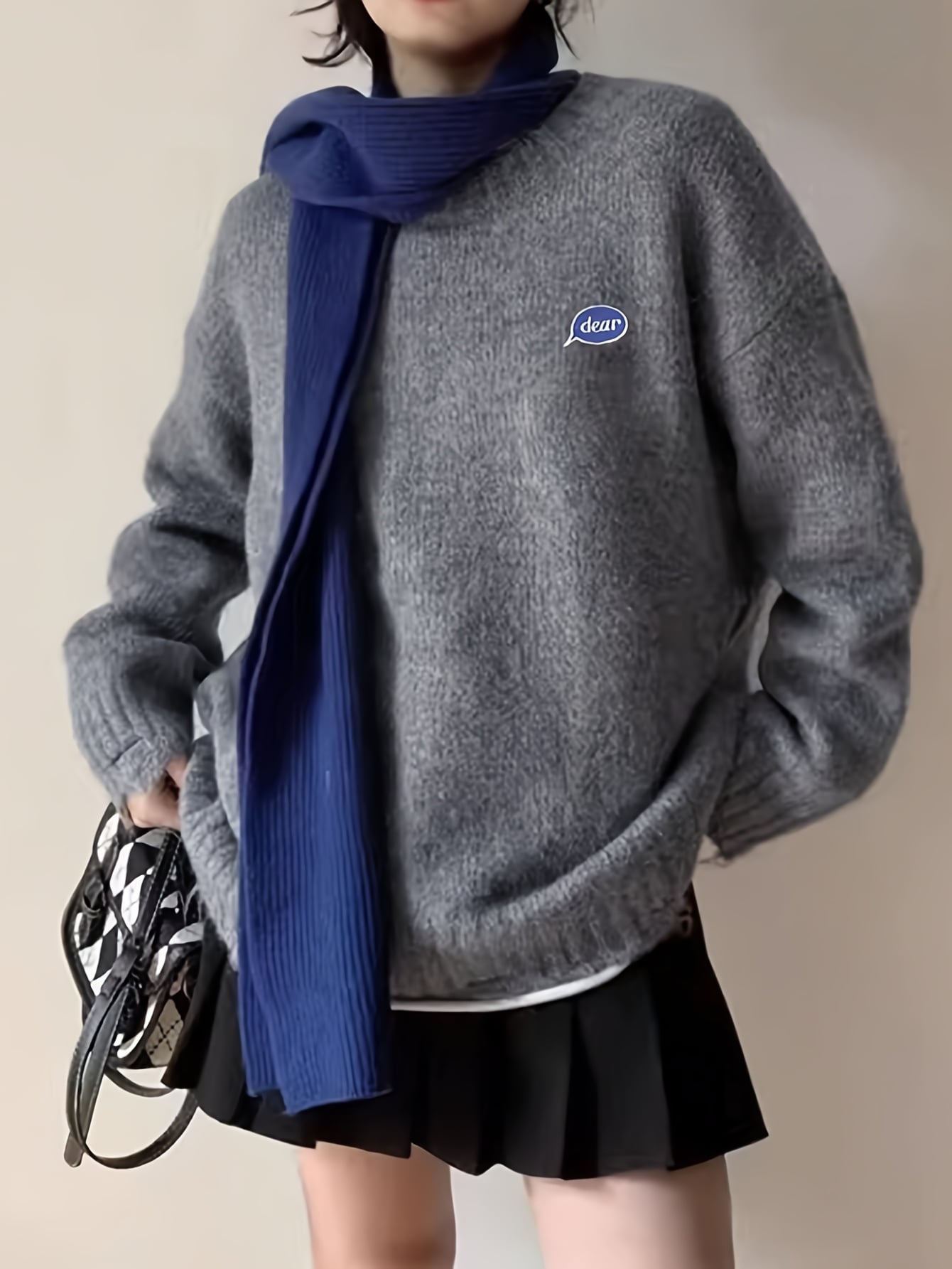 【ロゴ入り】ニット セーター レディース トップス 厚手 プルオーバー クルーネック 丸首 長袖 ワンポイント 刺繍 ワッペン オーバーサイズ ビッグシルエット ゆったり ルーズ 体型カバー 着痩せ 細見え 暖かい 防寒 保温 柔らかい カジュアル 大人可愛い ストリート｜Nartooston