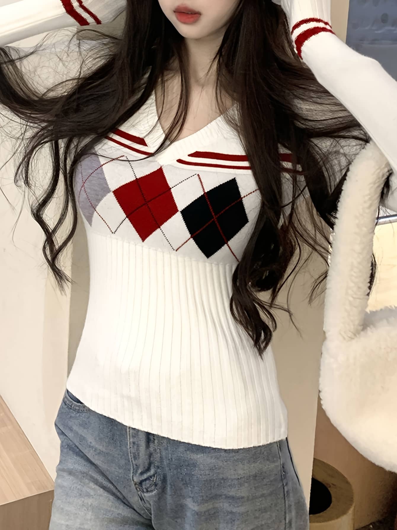 【レトロ可愛い】 アーガイル ニット セーター レディース 襟付き Vネック トップス バイカラー 配色 リブニット タイト スリム プルオーバー 長袖 インナー 重ね着 トラッド スクール風 プレッピー カジュアル きれいめ 着痩せ 細見え 伸縮性 柔らかい 春 秋 冬 10代｜Nartooston