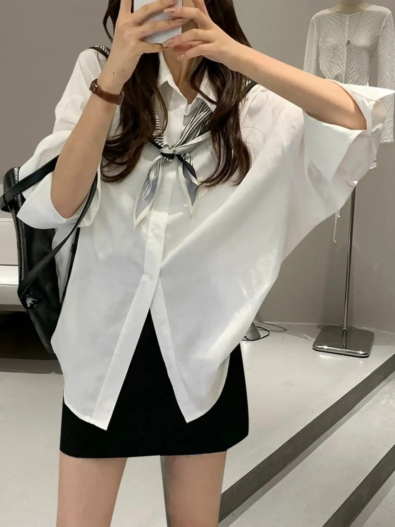 【スカーフ付き】シャツ ブラウス レディース 長袖 襟付き 白 トップス オーバーサイズ ゆったり 韓国ファッション ビッグシルエット 体型カバー 着痩せ 華奢見え オフィス 通勤 OL カジュアル きれいめ 大人可愛い 春 秋 抜け感 ゆるシャツ ワイシャツ 無地 2点セット|Nartooston