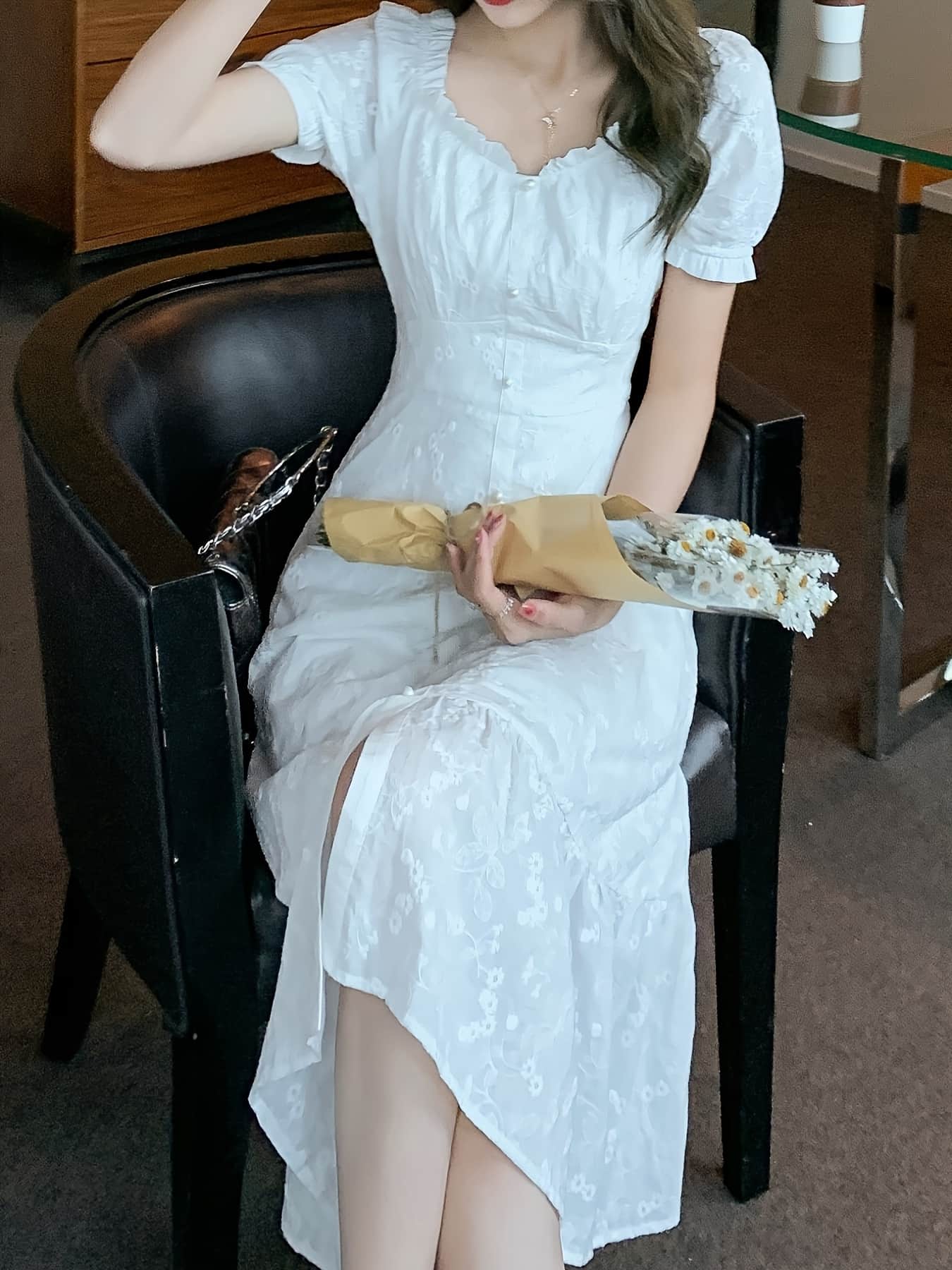 【大人可愛い】ワンピース レディース ロングワンピース 白ワンピース 夏 花柄 刺繍 レース 半袖 ぽわん袖 バルーンスリーブ スクエアネック フリル ウエストマーク Aライン マキシ丈 ミモレ丈 体型カバー 着痩せ 細見え 二次会 パーティー デート お呼ばれ 20代 30代｜Nartooston