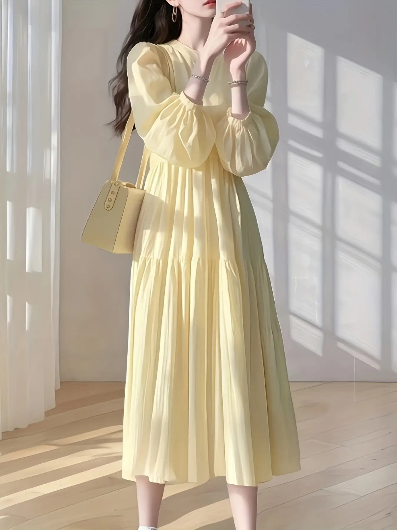 【2025新作】ワンピース レディース ロングワンピース マキシ丈 ティアード 長袖 クルーネック 丸首 ボリューム袖 バルーンスリーブ プリーツ 体型カバー 着痩せ 二の腕カバー ゆったり 楽ちん 大人可愛い きれいめ フェミニン リゾート 旅行 海 デート 女子会 春服 秋|Nartooston