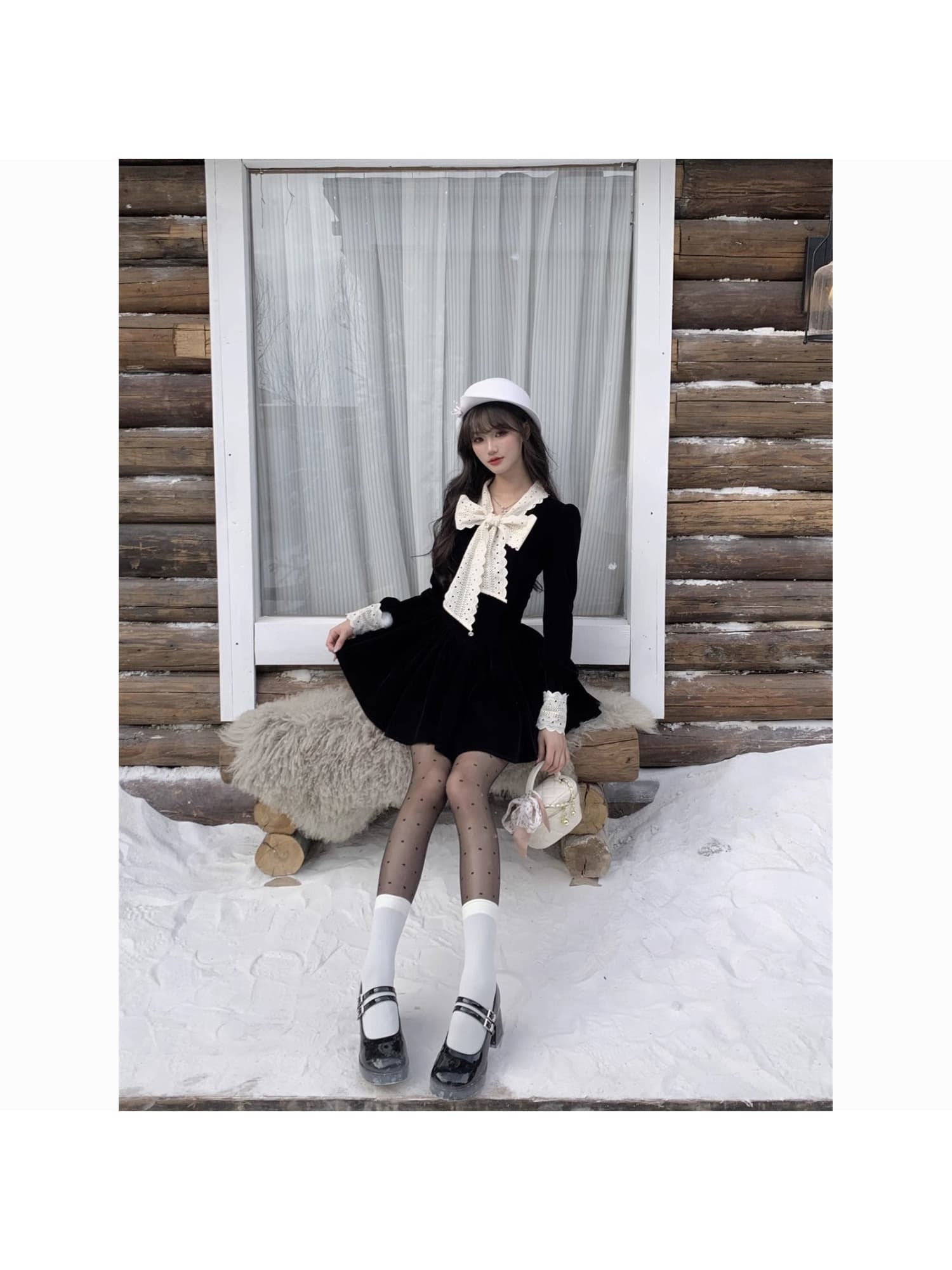 【襟元リボン】 ワンピース レディース 長袖 ミニ丈 ベルベット? ベロア お嬢様 Aライン ウエストマーク 着痩せ 細見え ビッグカラー レース 襟付き 黒 ブラック 地雷系 量産型 フレンチガーリー レトロ クラシック ガーリー 大人可愛い デート パーティー 二次会｜Nartooston