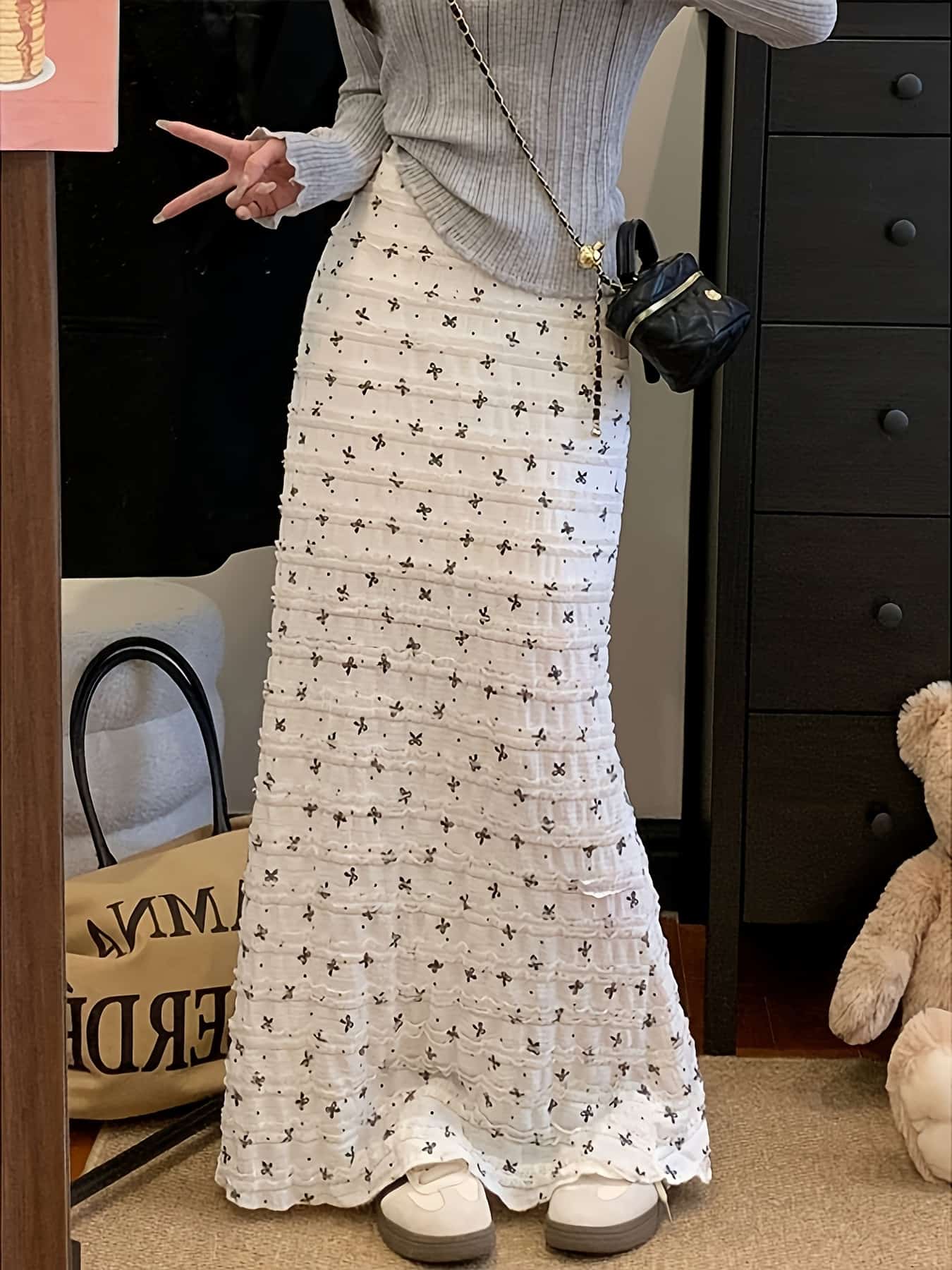 マーメイドスカート ロング レディース 花柄 リボン柄 シャーリング ポコポコ 凸凹 タイトスカート ロングスカート マキシスカート マキシ丈 Aライン ボトムス ウエストゴム 伸縮性 楽ちん 体型カバー 着痩せ 細見え 美脚 韓国ファッション 大人可愛い フェミニン｜Nartooston