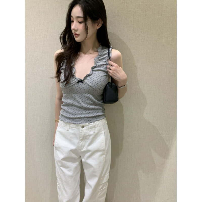 タンクトップ レディース 花柄 フリル Vネック リボン付き ノースリーブ トップス 小花柄 インナー ガーリー フェミニン 大人可愛い セクシー 夏 春 カジュアル お洒落 涼しい スリム グレー