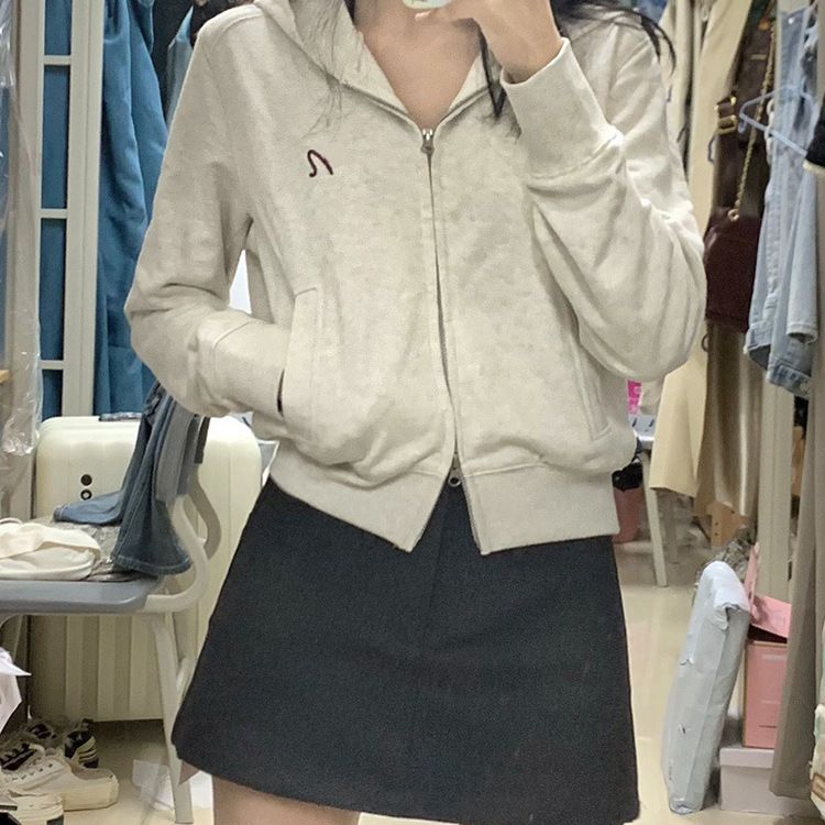 パーカー レディース ジップアップ ダブルジップ フード付き 春 秋 薄手 ショート丈 羽織り カジュアル スウェット ワンポイント 刺繍 柔らかい 杏色 ベージュ