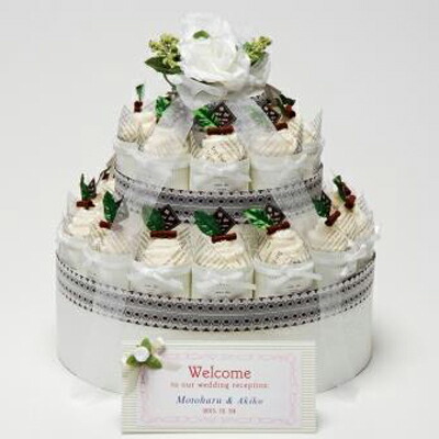 工場直送 楽天市場 プチギフト シャンティークリームケーキタオル ２２個 結婚式 二次会 プチギフト 激安 かわいい タオル ウェディング ウエディング ブライダル プチギフト ウエルカムケーキ パーティー ぷちぎふと工房 コンサルジュ Seal限定商品