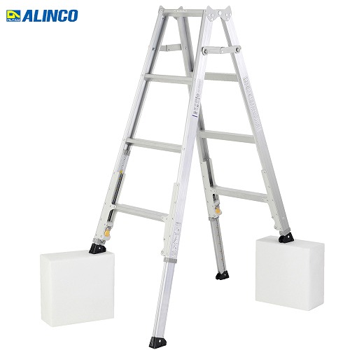 【LINEクーポン配布中】伸縮脚付専用脚立 KARU アルインコ ALINCO [KARU-150] 天板高さ1.11～1.41m 4～5尺 ダブルロック 軽すぎる伸縮脚立 法人様限定 メーカー直送