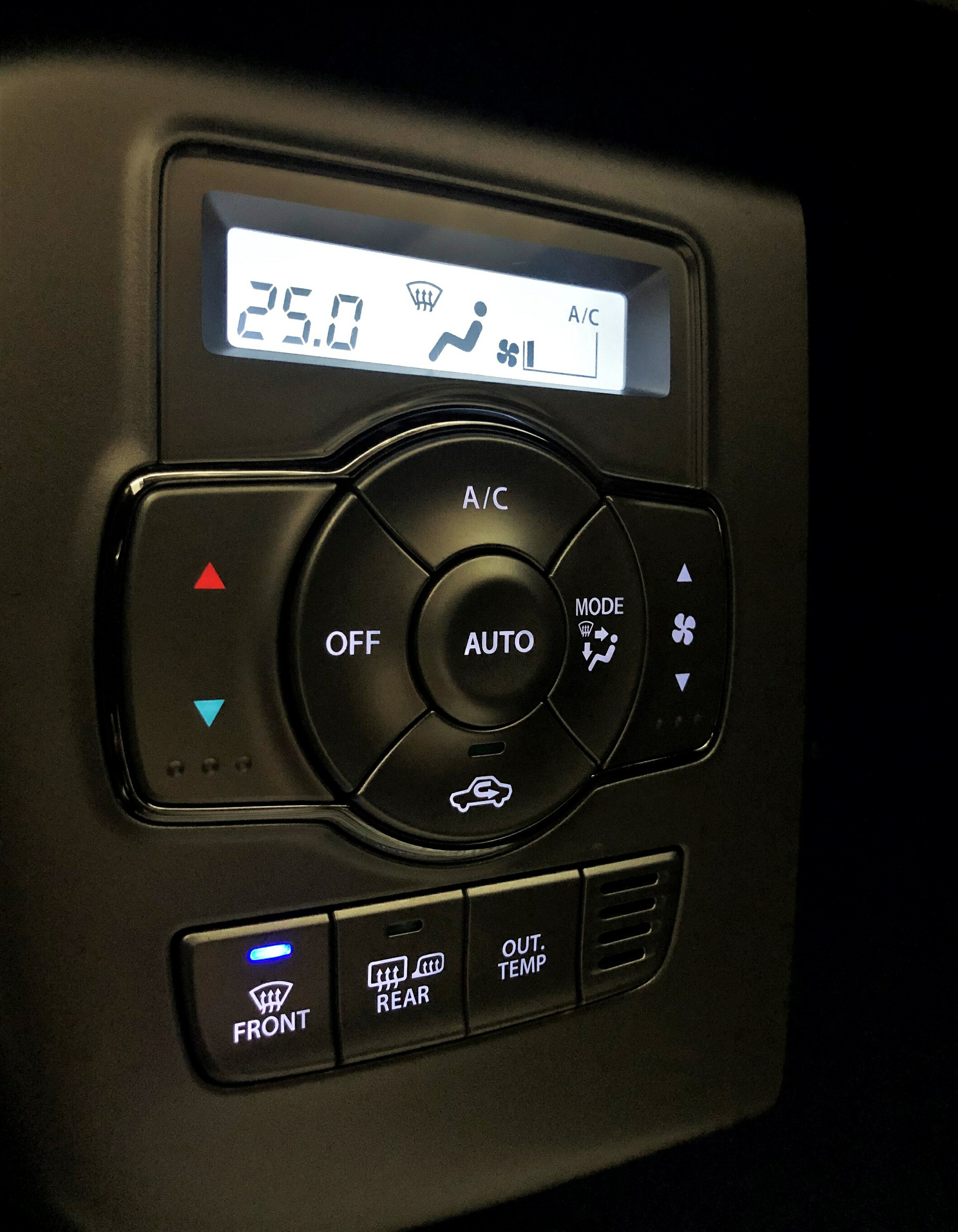 スクラム DG17W　LED打ち換え済み エアコンパネル☆ 4WD車用