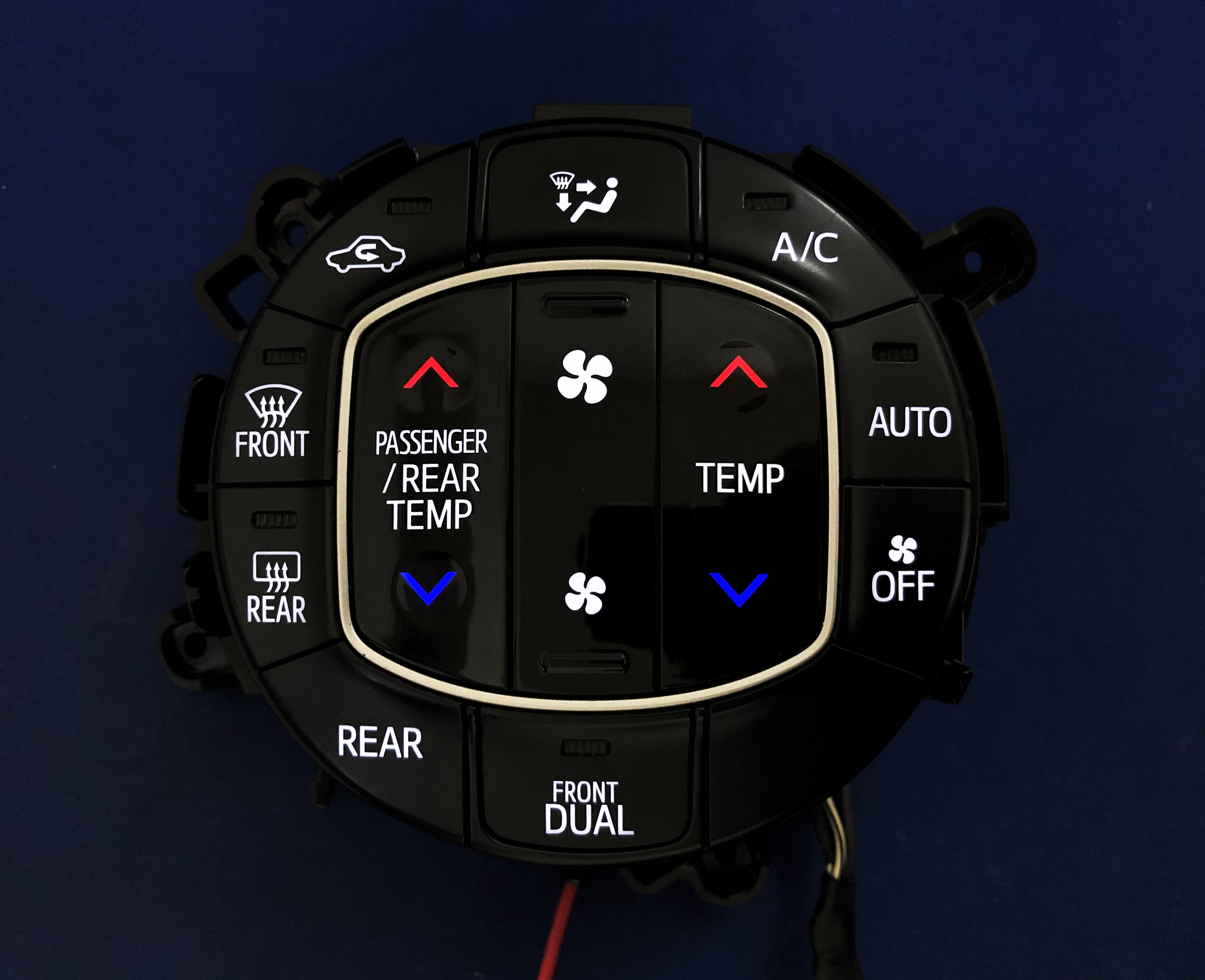 80ヴォクシー　ノア　エスクァイア　エアコンパネル　LED打ち替え　no1 mqdefault.jpg