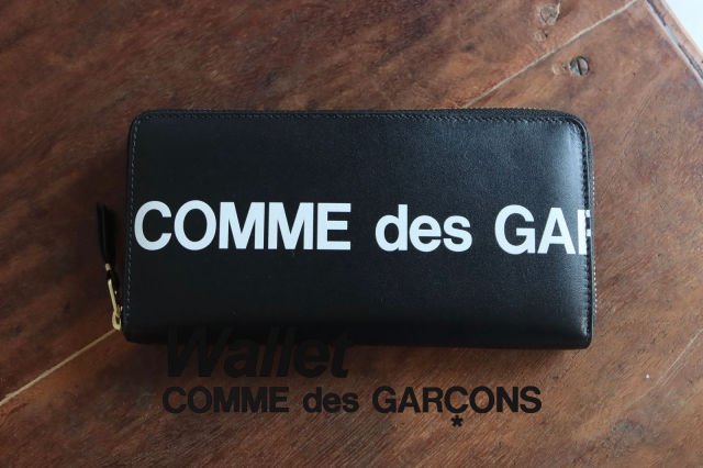 【Wallet COMME des GARCONS / ウォレット コムデギャルソン】コムデギャルソン 財布 Wallet Huge Logo Wallet (8Z-T011-051-1)BLACK☆4月11日再入荷！