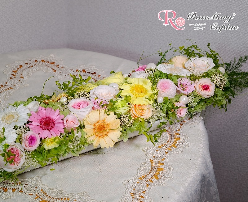 母の日 プリザーブドフラワー 花 差し上げ物 プリザ 差し上げ物 取り合わせる 御洒落取り合わせる 工作祝い事 差し上げ物 年寄りのサクラ色 ガーベラ ピンポンマム 一緒になる祝い事 誕生日 薔薇 枯れない花