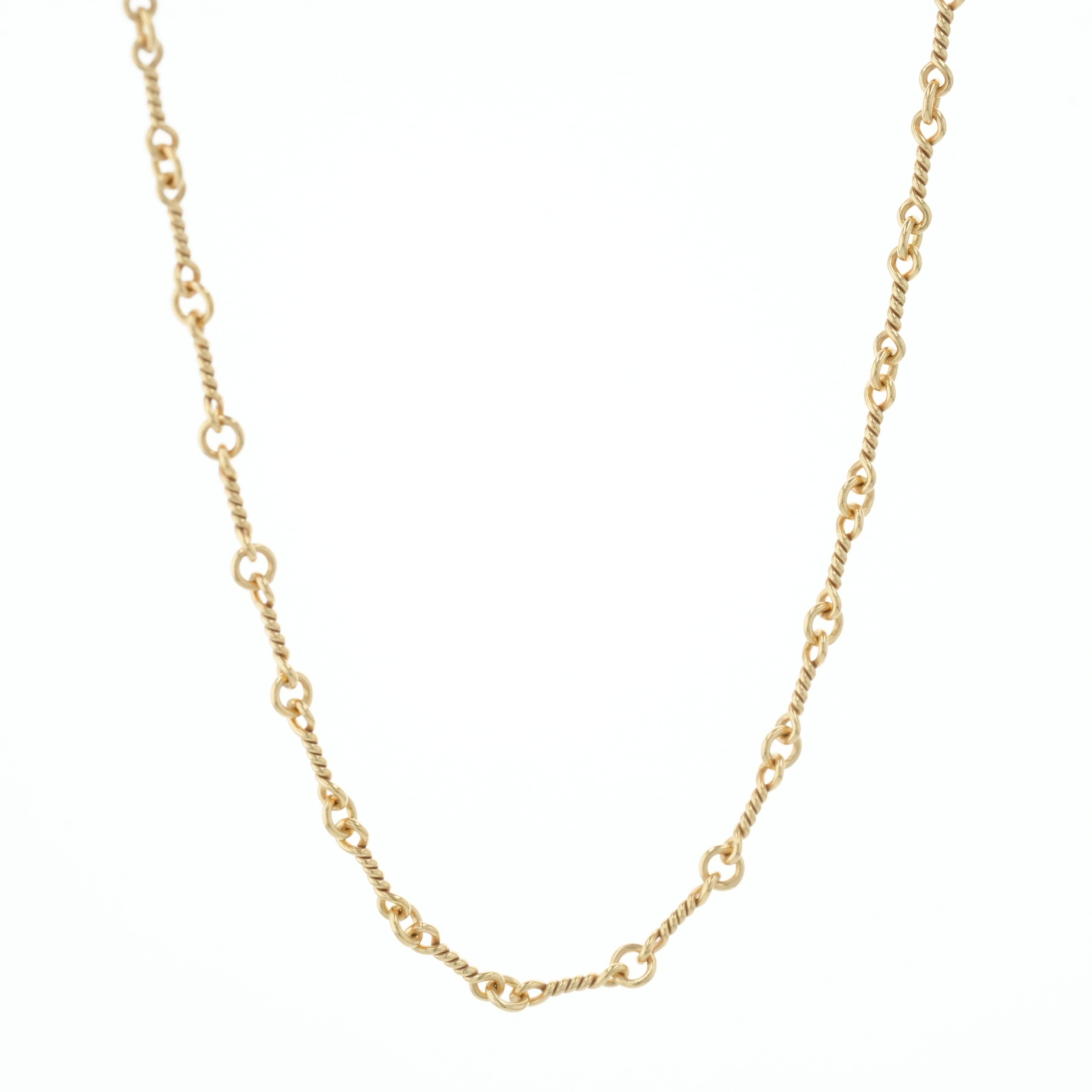 クロムハーツ(chrome hearts) 22K ツイストチェーン 24インチ T24 NECK CHAIN 【ゴールドネックレス チェーン】 中古｜CORNER ONLINESTORE 594,000円
