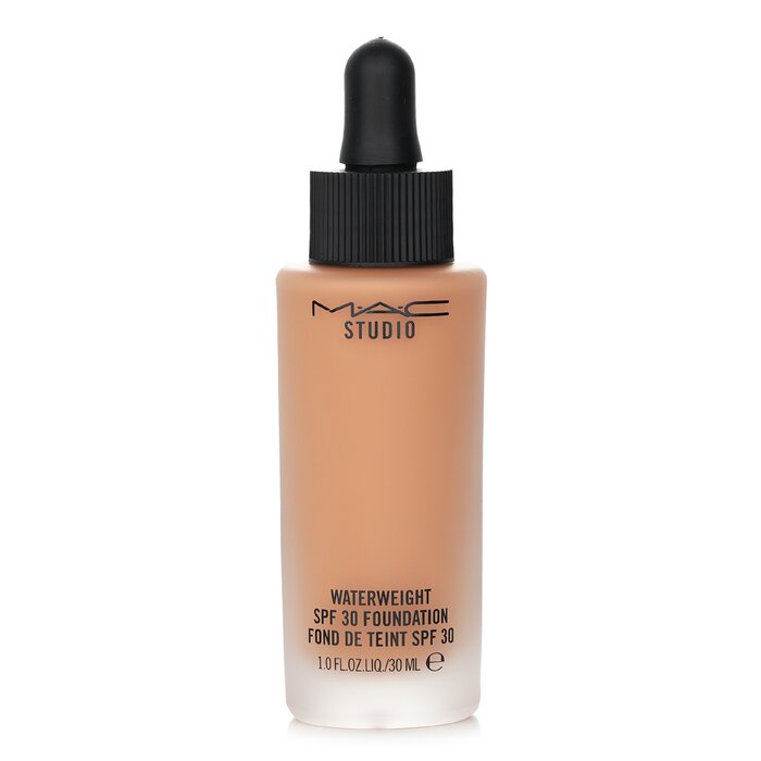 マック Studio Waterweight Foundation SPF 30 - No. NC44 30ml MAC Studio Waterweight Foundation SPF 30 - No. NC44 30ml 送料無料 【海外通販】
