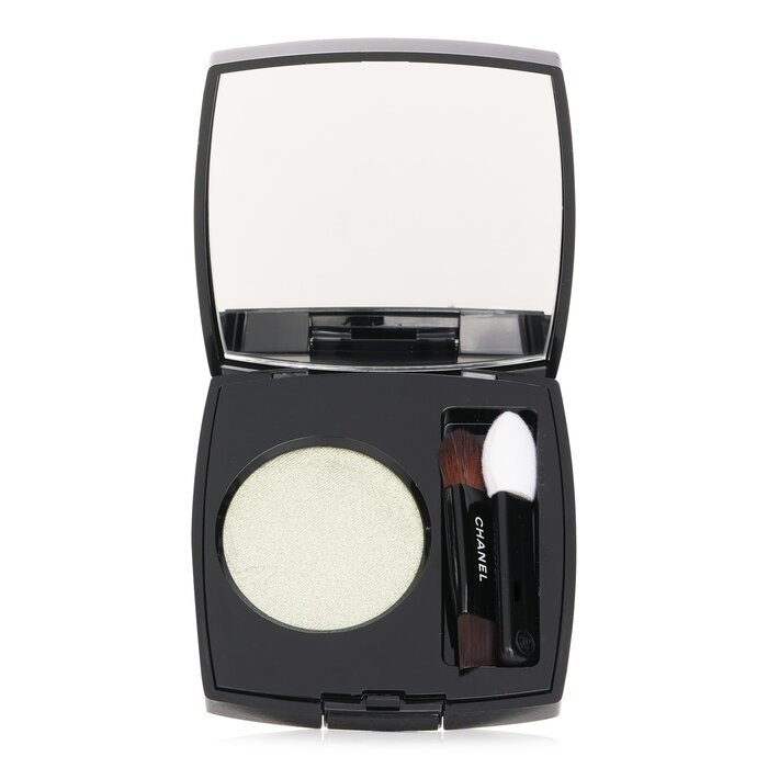 シャネル Ombre Essentielle Multi Use Longwearing Eyeshadow No. 222 Jade Facette 1.9g 送料無料 【海外通販】