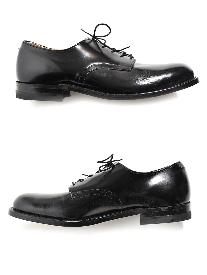 black shoe navy