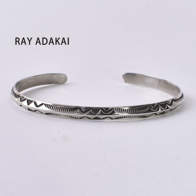 楽天市場】ナバホ族【RAY ADAKAI】レイアダカイTriangle Bracelet NarrowトライアングルブレスレットサイズMz5x :  Cott