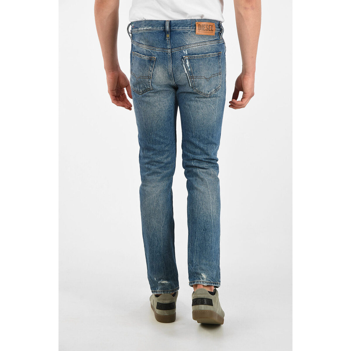 超特価激安 DIESEL/ディーゼル Blue メンズ 16cm Vintage Effect MHARKY Slim Fit Jeans L34  dk 【コンビニ受取対応商品】 -m3ali.tv