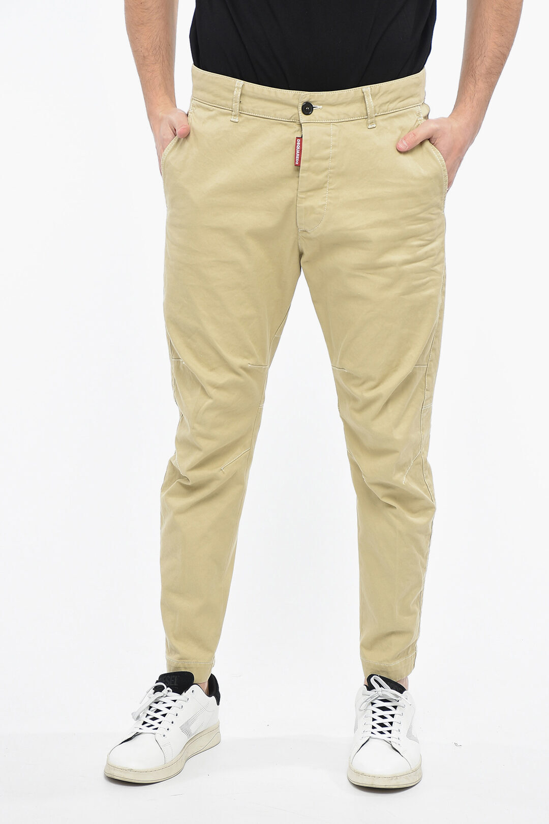 【楽天市場】 DSQUARED2 ディースクエアード パンツ S74KB0771 S39021 111 メンズ SEXY CHINO ...