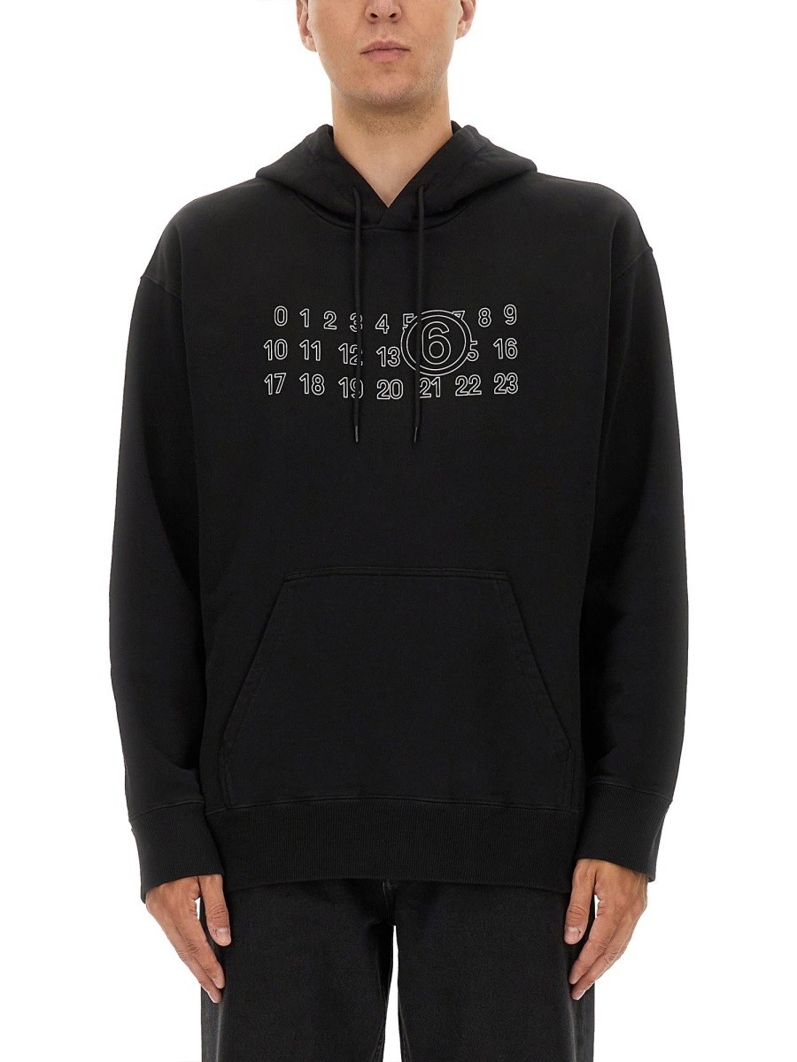 新品 M 24aw マルジェラ MM6 ミニブランドロゴスウェット 17304 楽天市場】mm6 maison margiela スウェットの通販