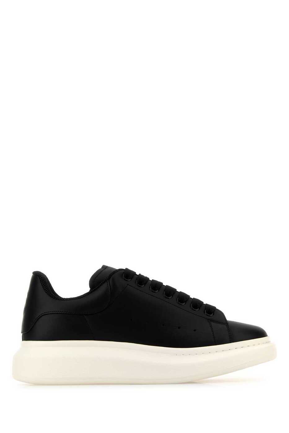 正規店買付【Alexander McQueen】ブラック レザー サンダル Alexander McQueen バックルストラップ サンダル | ブラック