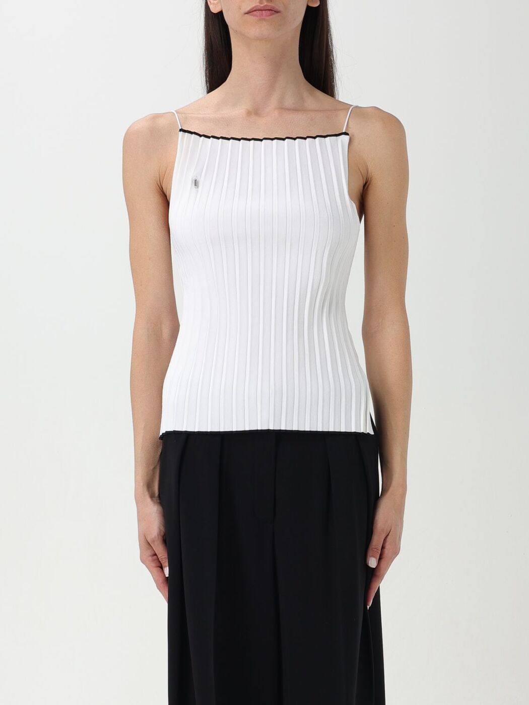 JACQUEMUS ベージュ 長袖Tシャツ Jacquemus メンズ tシャツ | SSENSE 日本