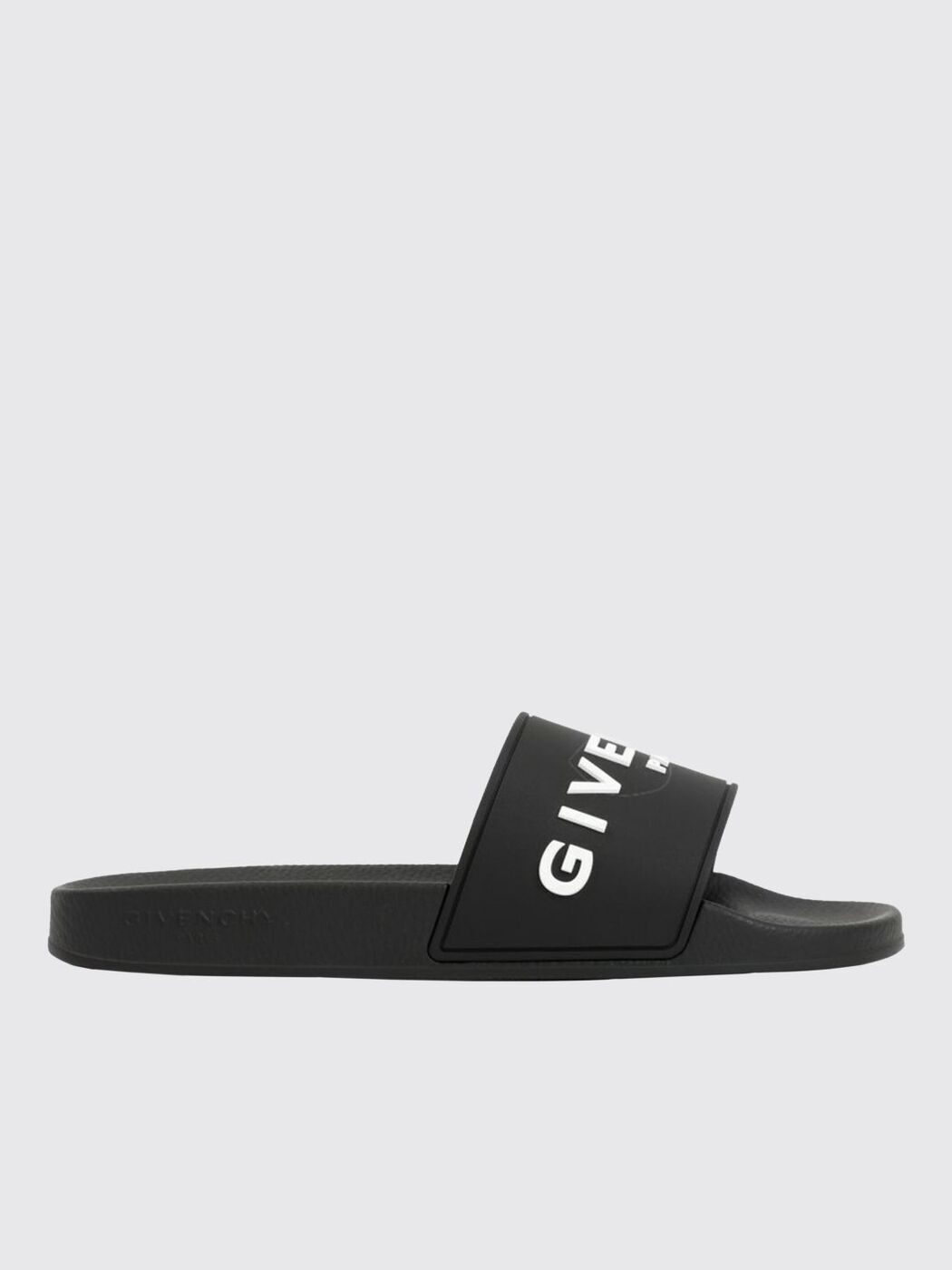 ジバンシィ ロゴ入りブラックサンダル SS25 Givenchy ロゴエンボス サンダル | ブラック | FARFETCH JP