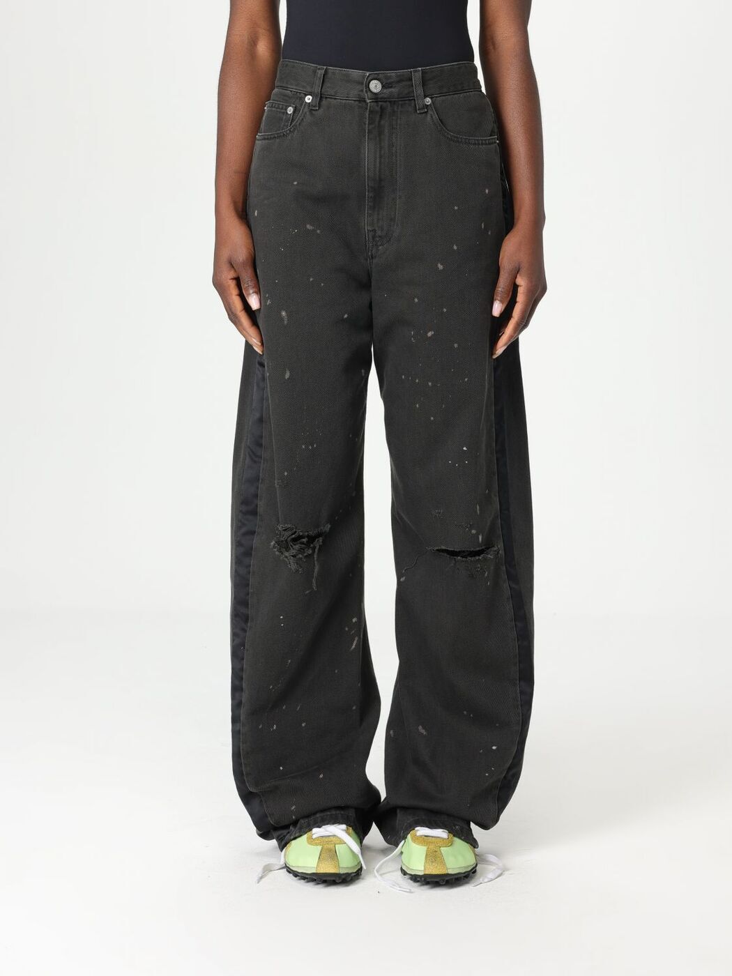 デニム・ジーパン MM6 Maison Margiela JEANS (S52LA0224STZ123 961) MM6 Maison Margiela JEANS (S52LA0224STZ123 961) (MM6 Maison