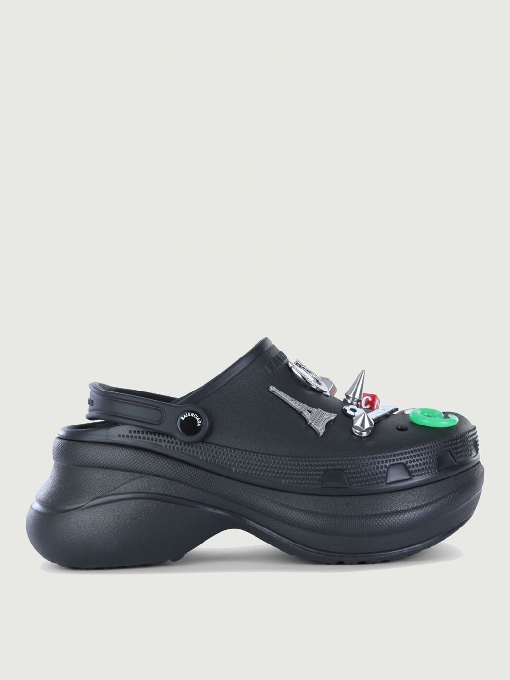 楽天市場】BALENCIAGA バレンシアガ シャワーサンダル メンズ