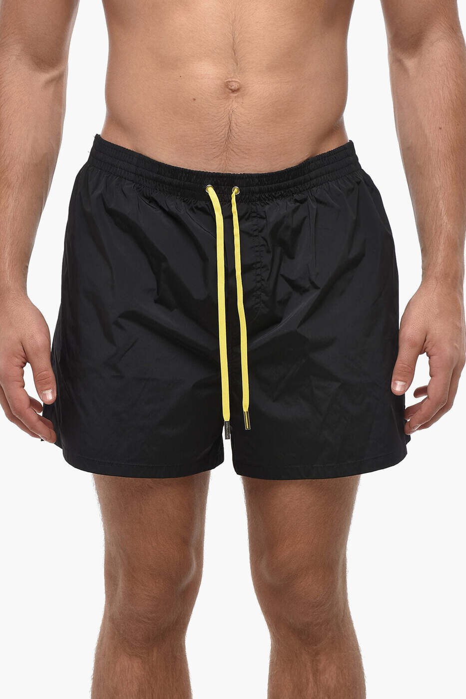 ディースクエアード DSQUARED2 水泳着 スイムウェア メンズ 黒いこと Swimwear S82D7B64 SJ5330 018 関税 貨物輸送無料 dk