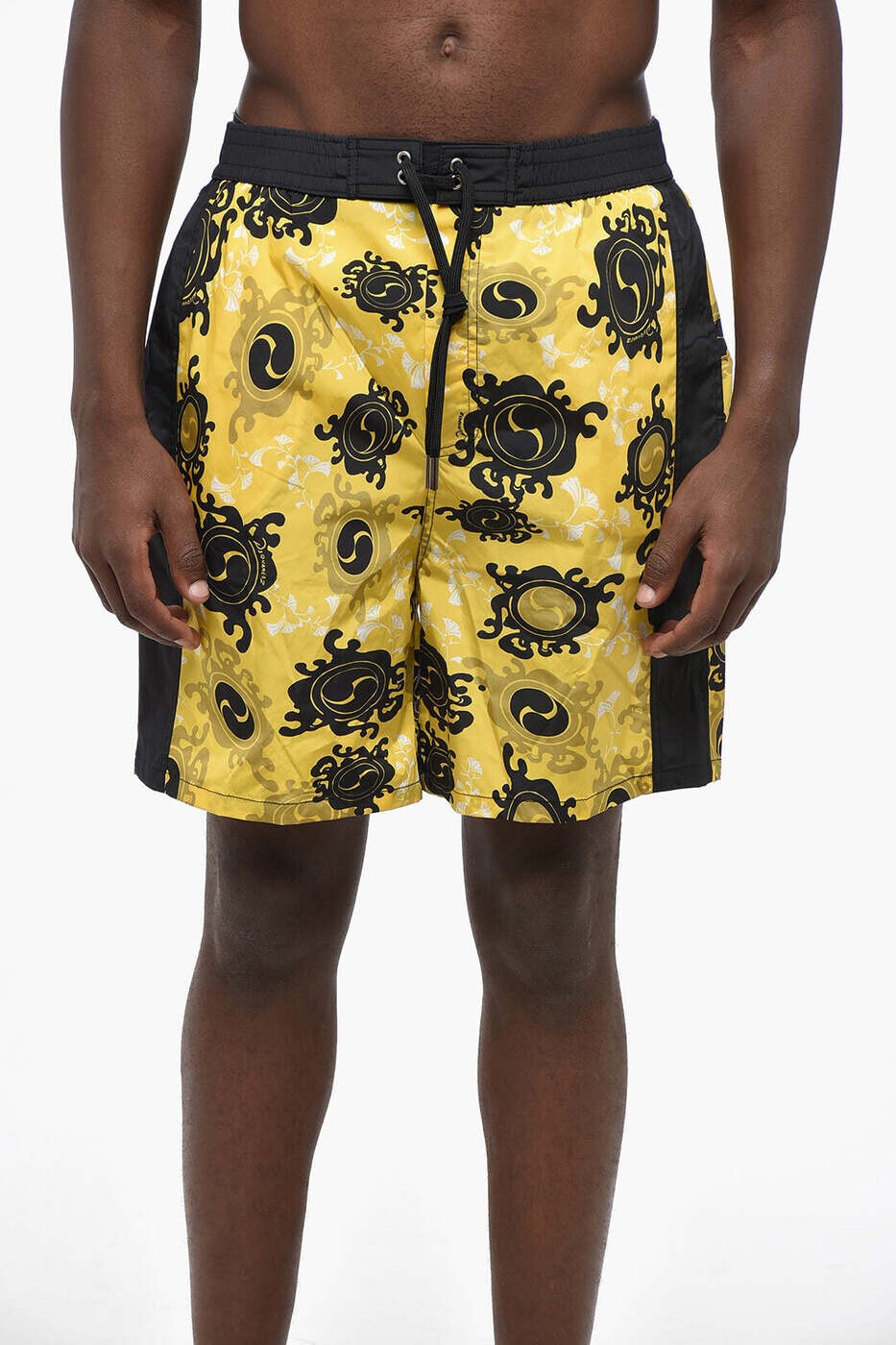 ディースクエアード DSQUARED2 水泳着 スイムウェア メンズ 黄色 Swimwear D7BMA5000ISA01731 関税 貨物輸送無料 dk