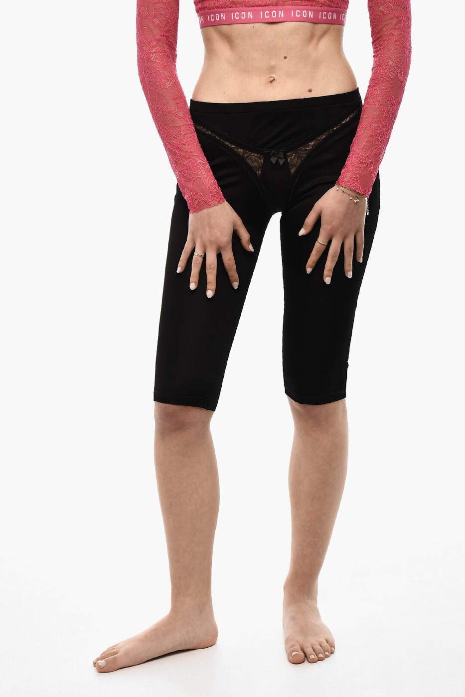 ディースクエアード DSQUARED2 デニムショーツ ショーツ レディース ブラック Denim shorts S72KA1233 S24586 900 関税 送料無料 dk｜BRANDSHOP「il Tesoro」