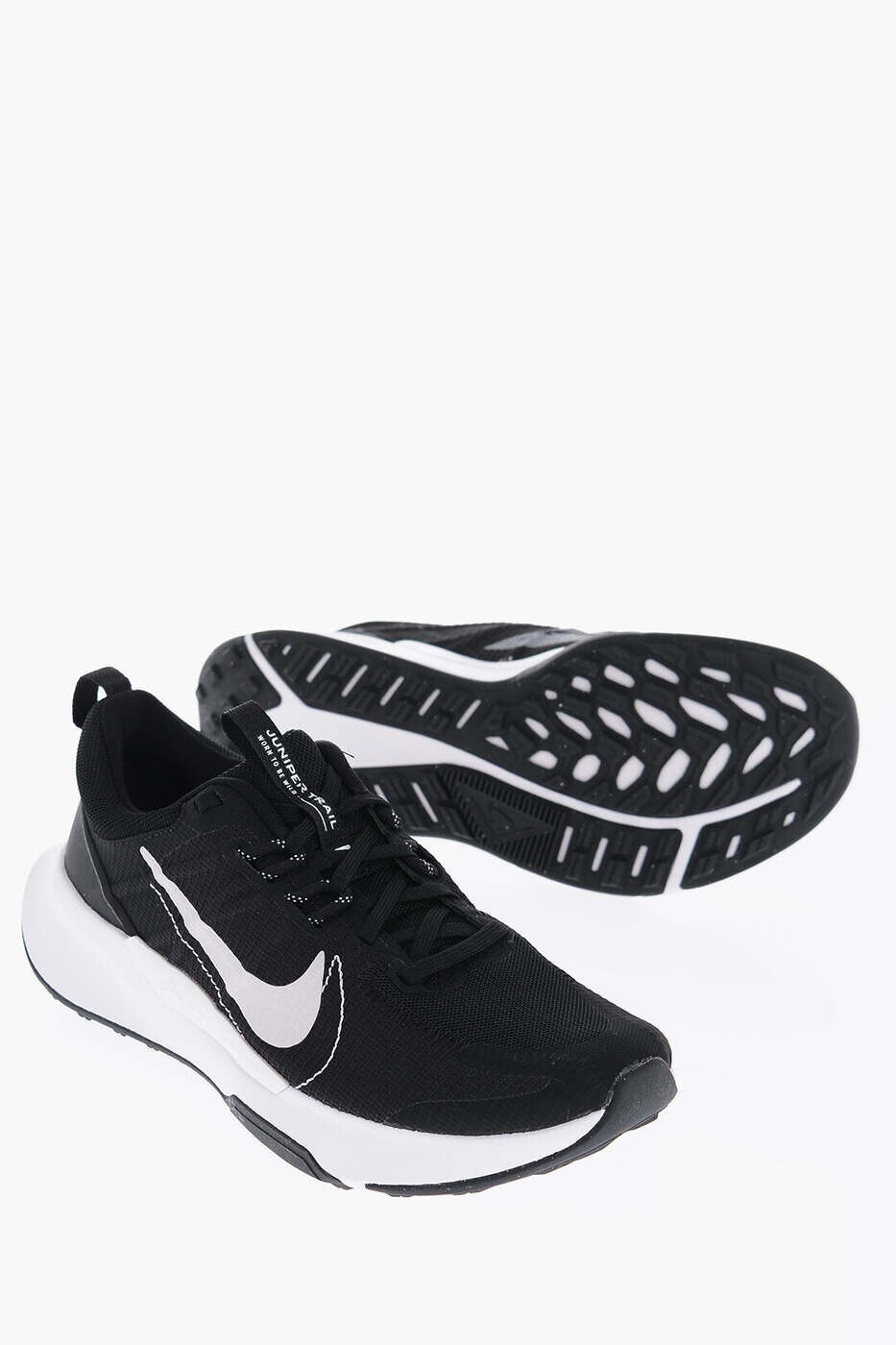 ナイキ NIKE スニーカー メンズ 黒いこと Sneakers DM0822-001 関税 貨物輸送無料 dk