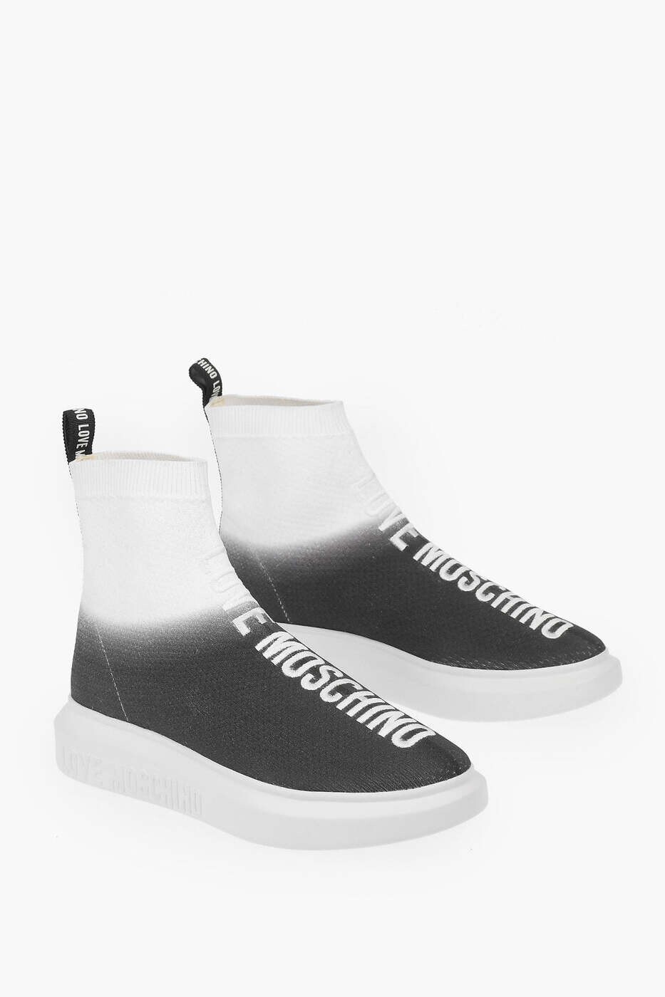 モスキーノ MOSCHINO スニーカー レディース 黒いこと Sneakers JA15274G1EIZF00A 関税 貨物輸送無料 dk