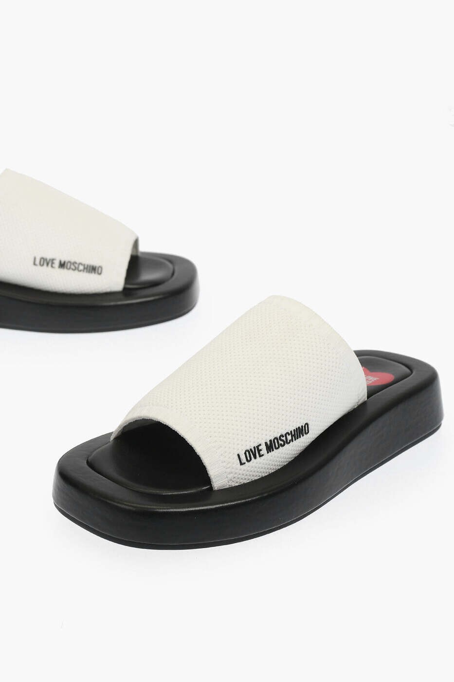 モスキーノ MOSCHINO 坦々たるシューズ 坦々たるシューズ レディース 黒いこと Flat Shoes JA28243G0EIZM100 関税 貨物輸送無料 dk