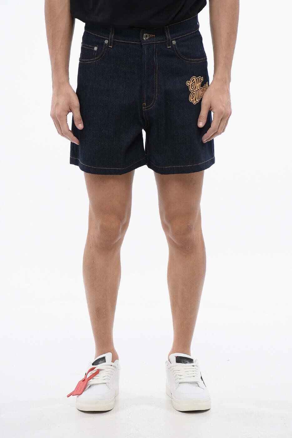 象牙色 OFF WHITE さる股引き メンズ 青み Shorts OMYC022S24DEN0024522 関税 貨物輸送無料 dk