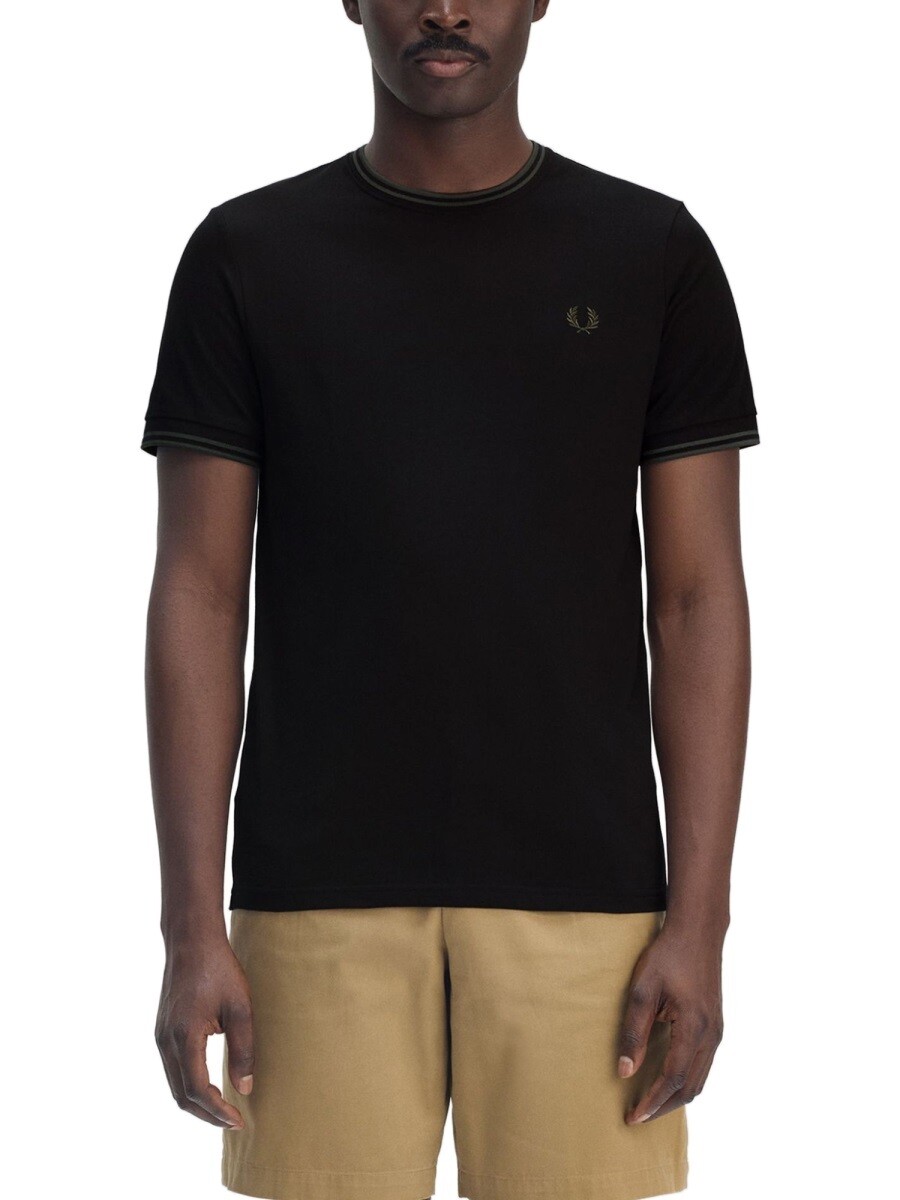 フレッド ペリー FRED PERRY プルオーバー メンズ 黒いこと T-shirts 353393 関税 貨物輸送無料 2025SS el