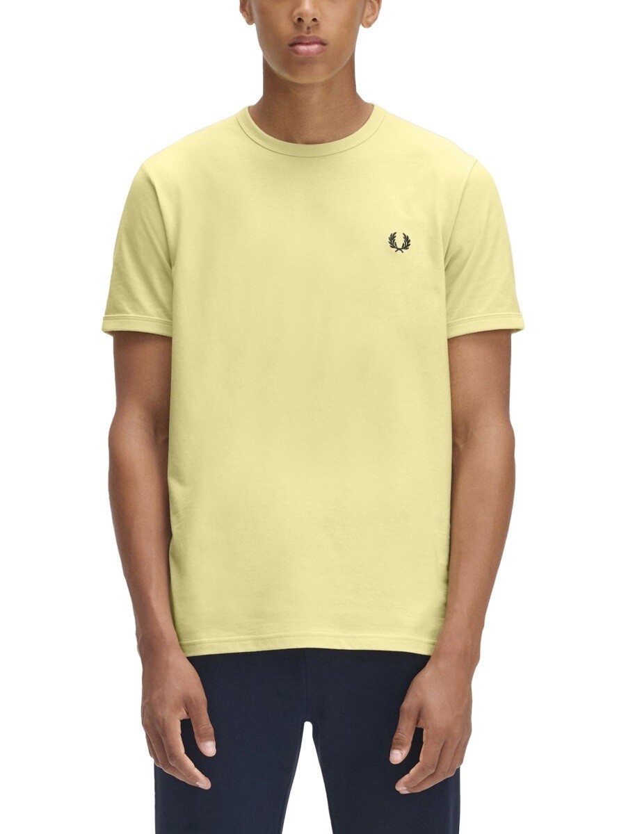 フレッド ペリー FRED PERRY プルオーバー メンズ 黄色 T-shirts 374389 関税 貨物輸送無料 2025SS el