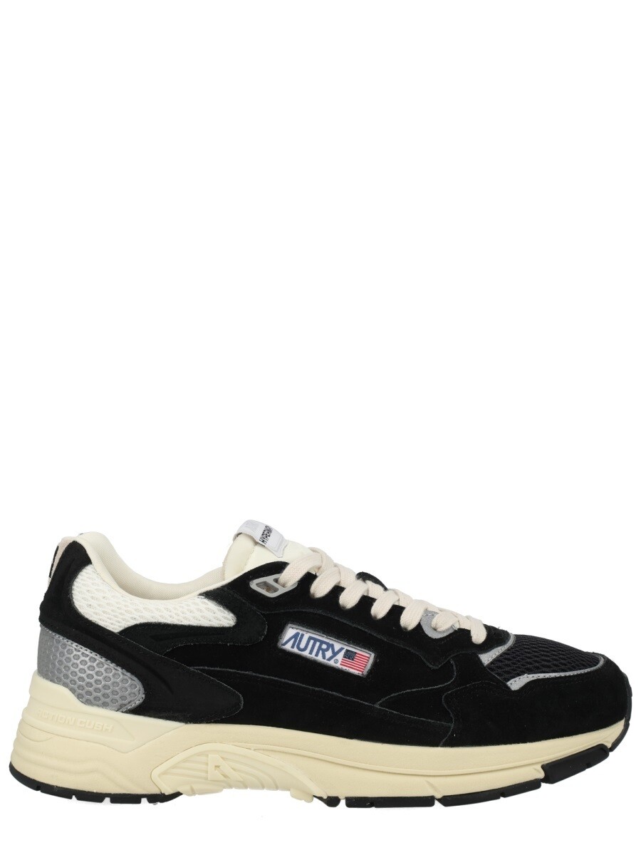 AUTRY スニーカー メンズ 黒いこと Sneakers 404907 関税 貨物輸送無料 2026SS el