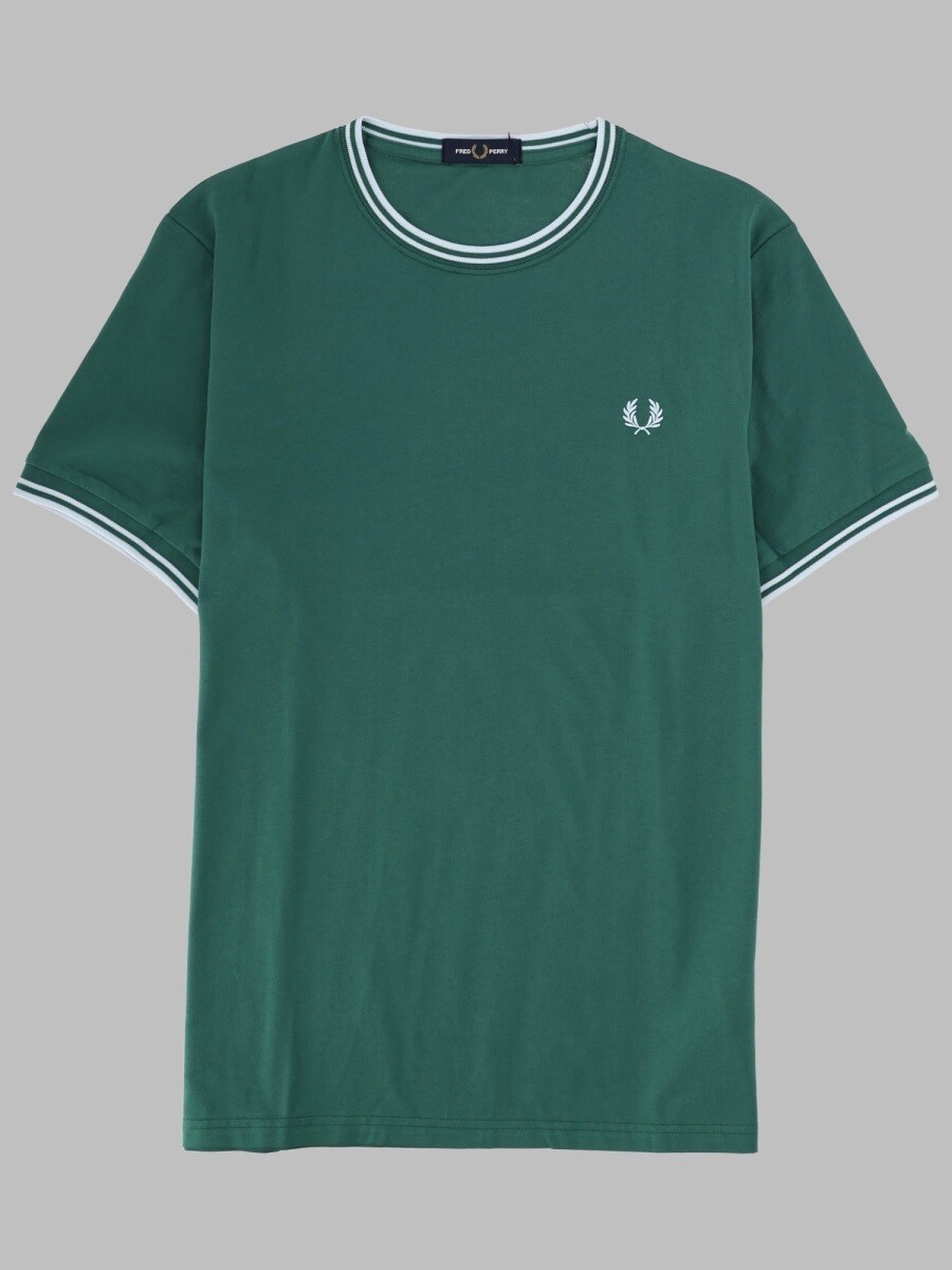 フレッド ペリー FRED PERRY Tシャツ メンズ グリーン T-shirts 413386 関税 送料無料 2026SS el|BRANDSHOP「il Tesoro」