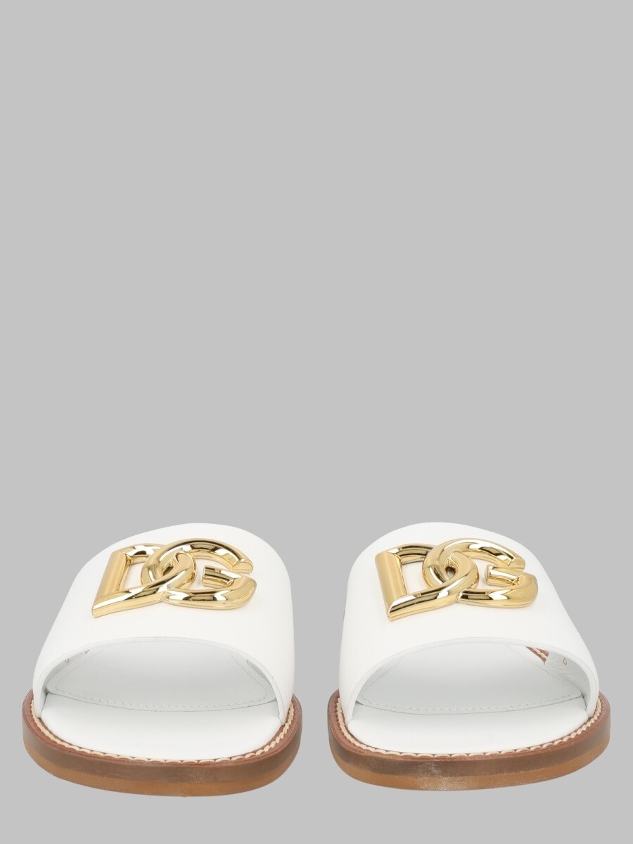 ドルチェ＆ガッバーナ DOLCE\u0026GABBANA サンダル ガールズ 白いこと Sandals 414098 関税 貨物輸送無料 2026AW el