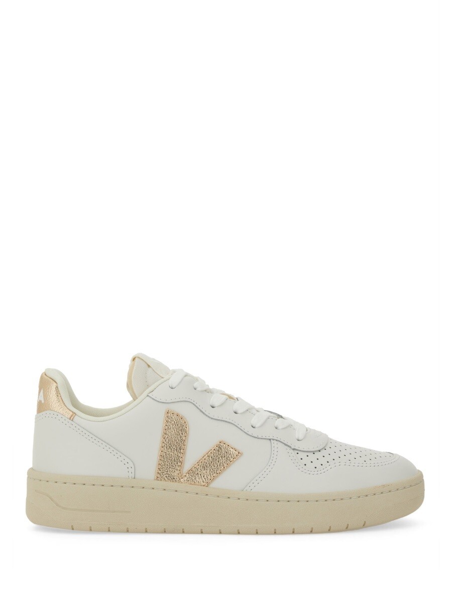 ヴェジャ VEJA スニーカー レディース 白いこと Sneakers 369400 関税 貨物輸送無料 2025AW el