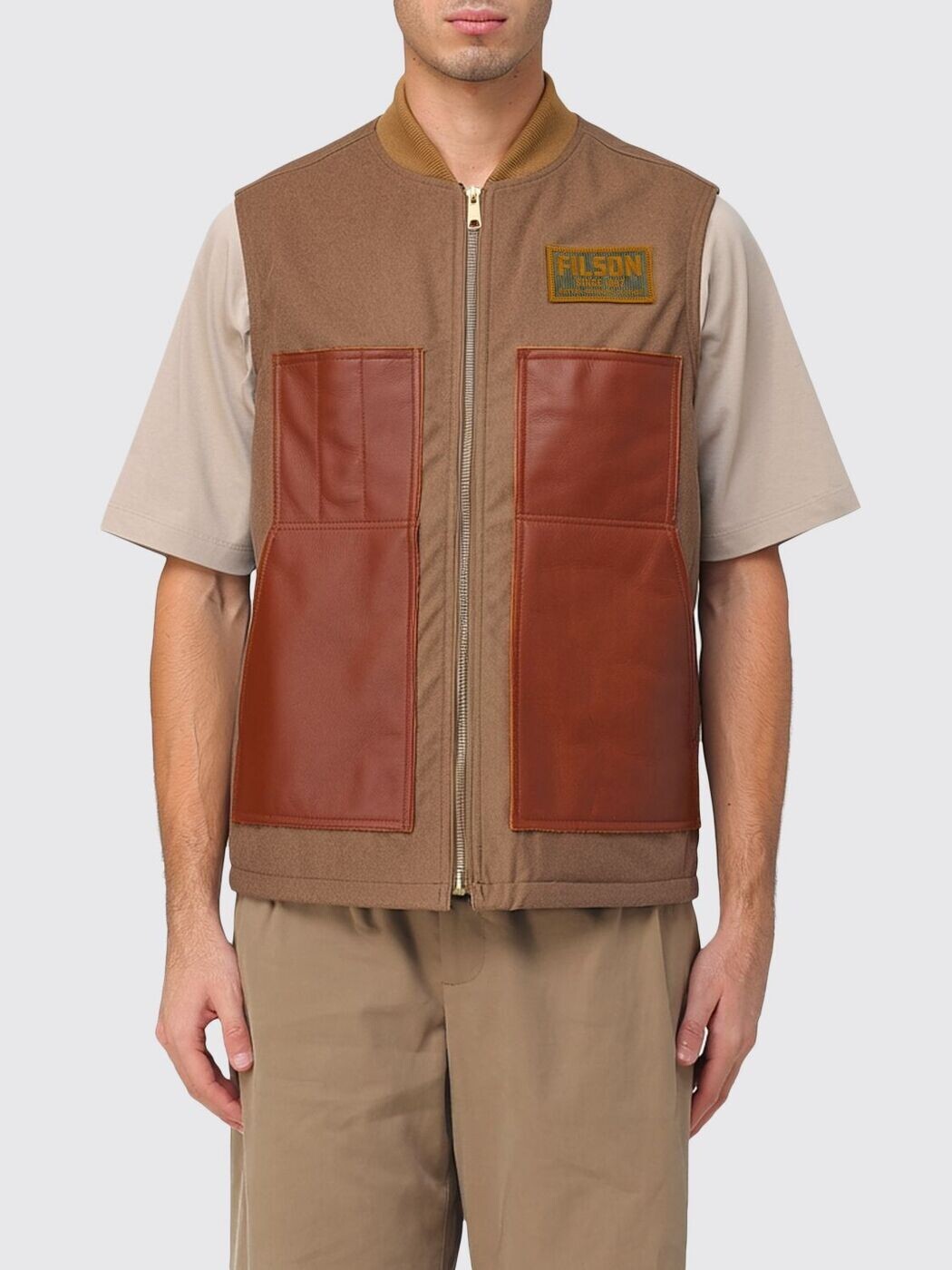 ジュンヤ ワタナベ コム デ 給仕 JUNYA WATANABE COMME DES GARCONS ジレ より良い メンズ ベージュ Vests WPV002051 関税 貨物輸送無料 2025AW gi