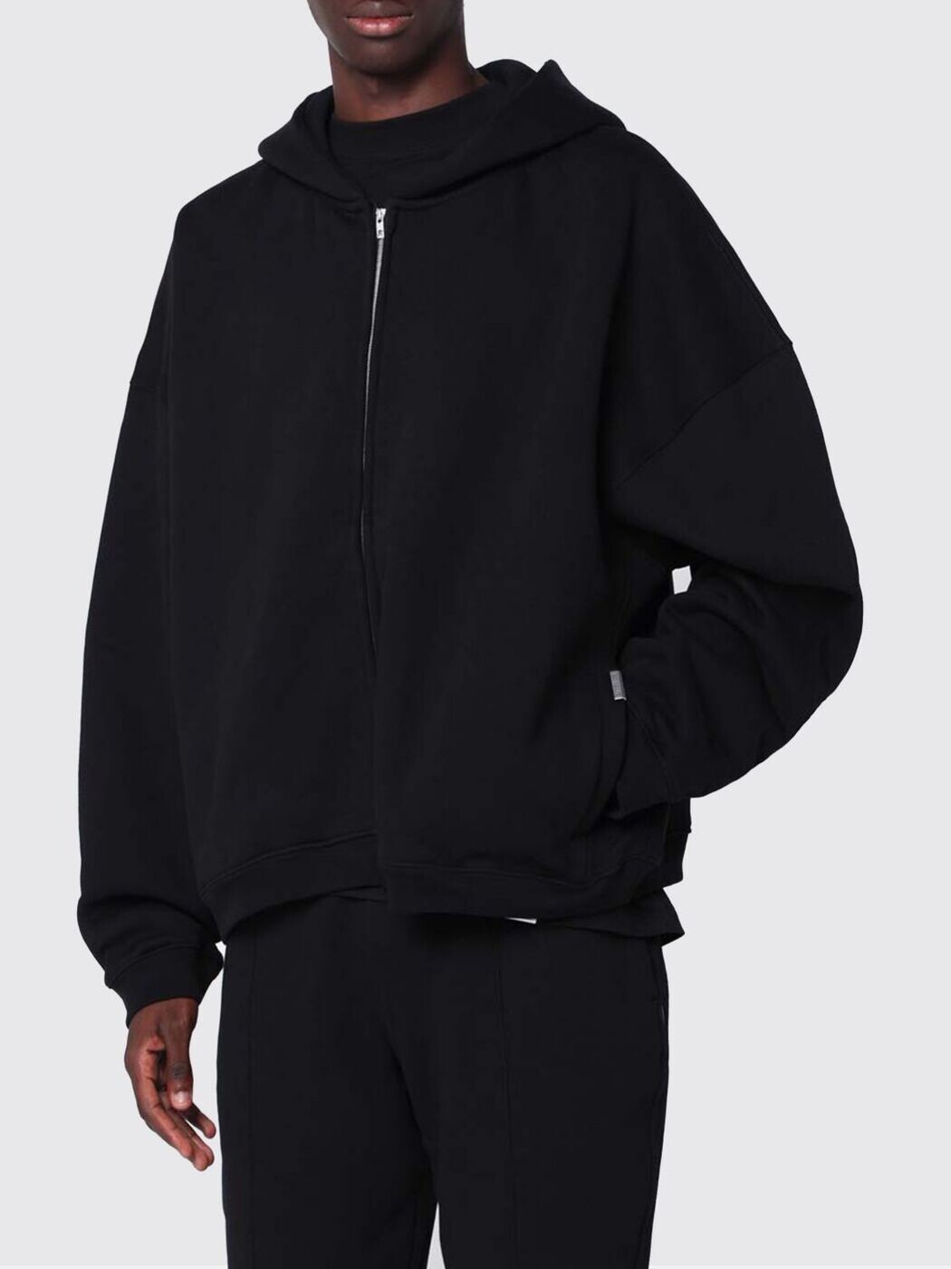 リプレゼント REPRESENT トレーナー 調教師 メンズ 黒いこと Sweatshirts INM414 関税 貨物輸送無料 2026SS gi