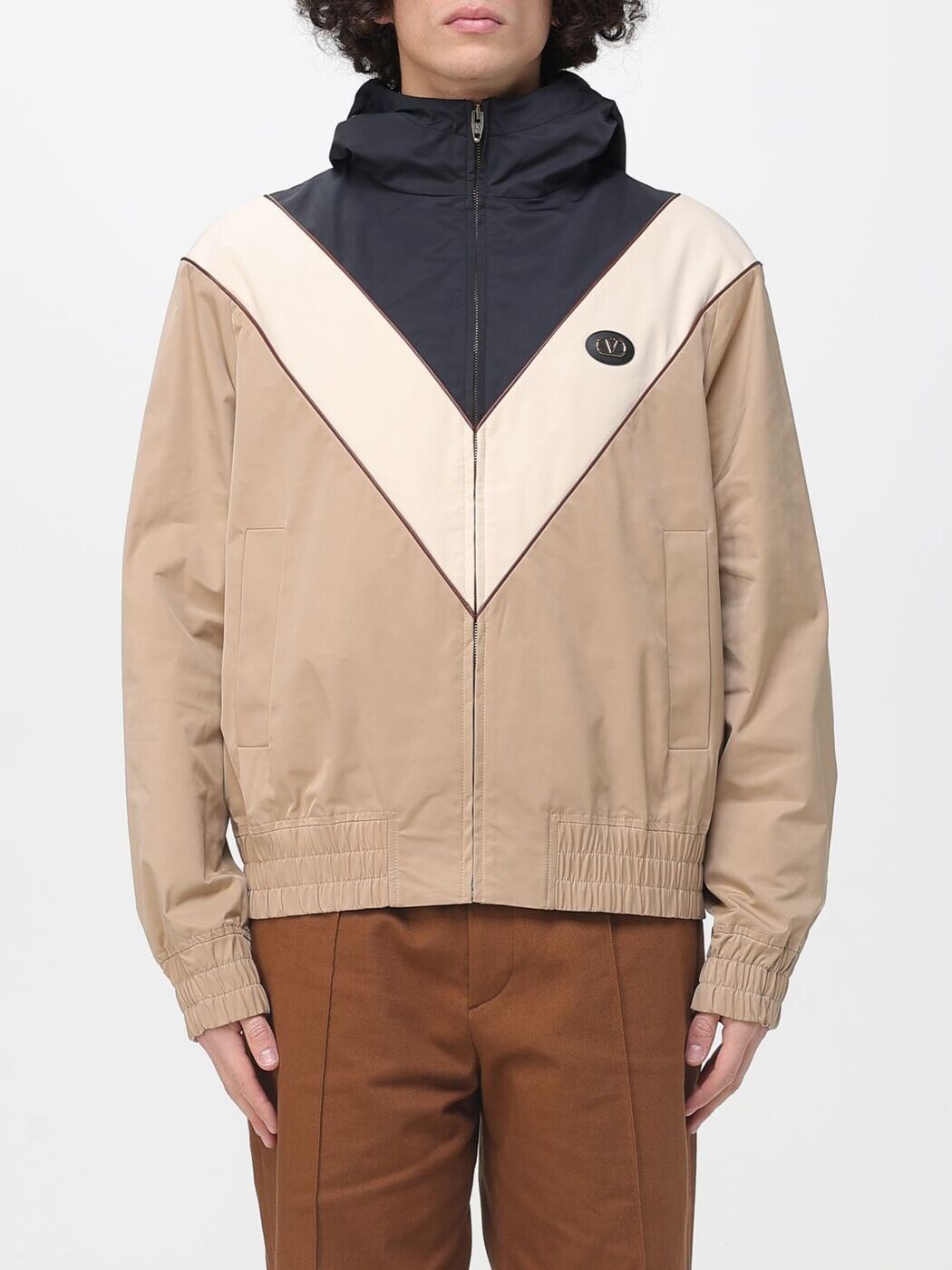 バレンチノ VALENTINO 上衣 メンズ 黒いこと Jackets VCIQ12CKV 関税 貨物輸送無料 2026SS gi