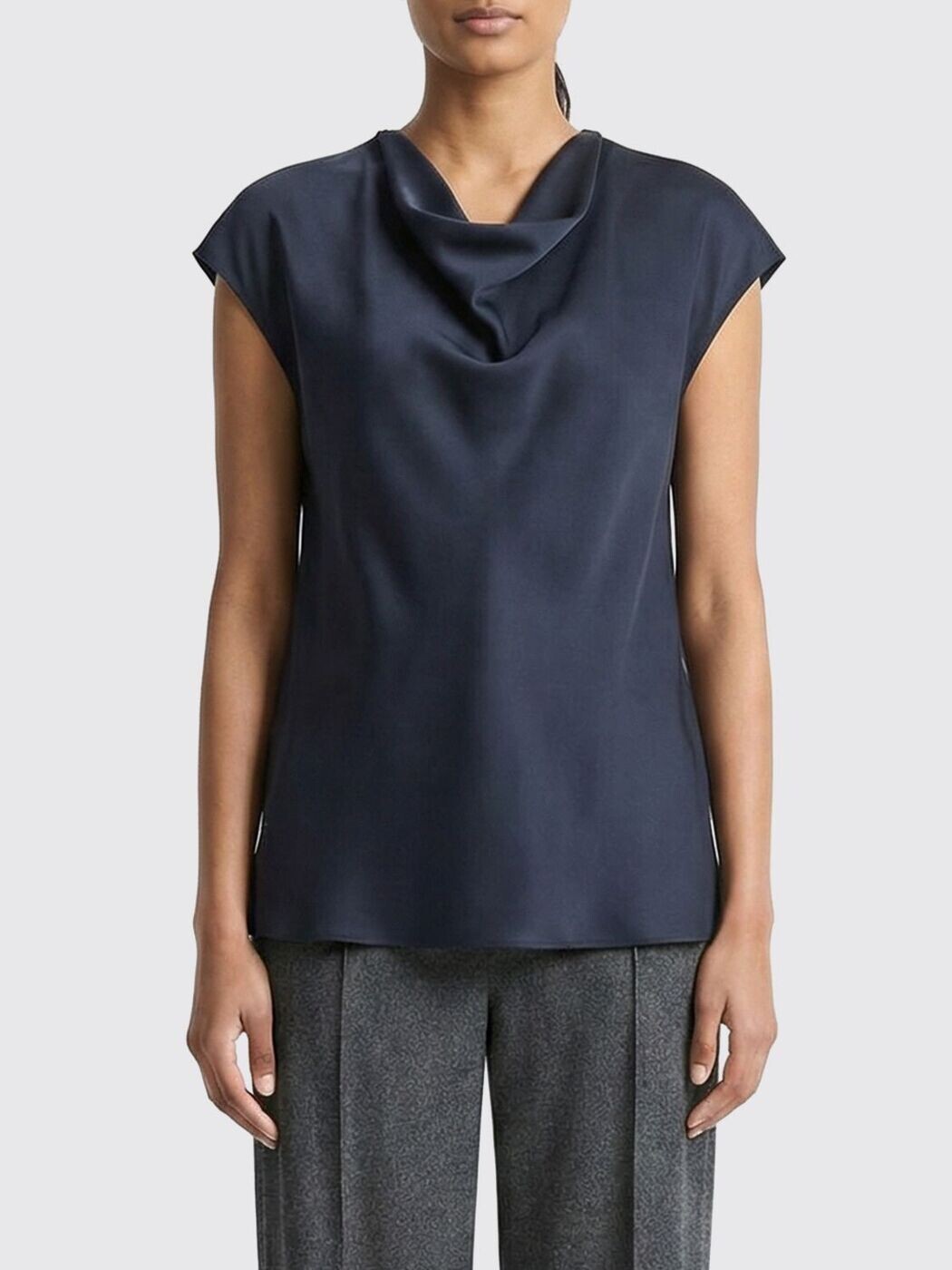 ヴィンス VINCE Tシャツ トップス レディース ブラック T-shirts and tops V796112595 Black 関税 送料無料 2026SS gi｜BRANDSHOP「il Tesoro」